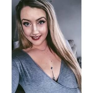 Meet your Posher, Jillian